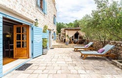 Brac, Splitsko-dalmatinska