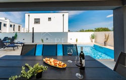 Privlaka, Zadar County 23233