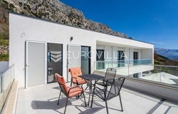 Omis, Splitsko-dalmatinska