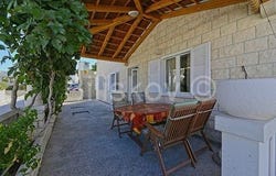 Brac, Splitsko-dalmatinska 21410