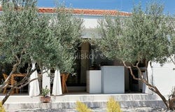 Trogir, Splitsko-dalmatinska 21220