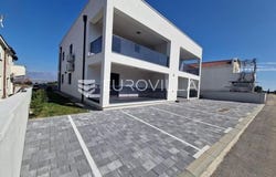 Zadar, Zadarsko-kninska