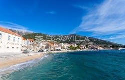 Bol, Splitsko-dalmatinska