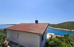 Milna, Split-Dalmatia County 21480