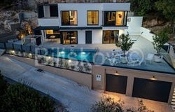 Vela luka, Dubrovacko-neretvanska 20270