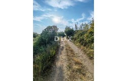 Vrsi, Splitsko-dalmatinska