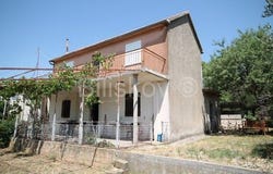 Trogir, Splitsko-dalmatinska 21220