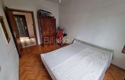 Kastel Luksic, Splitsko-dalmatinska 21216