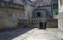 Kastel Luksic, Splitsko-dalmatinska 21212