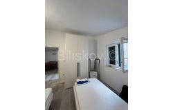Brac, Splitsko-dalmatinska 21405