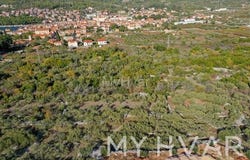 Stari grad, Splitsko-dalmatinska 21460