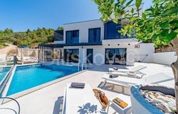 Vela luka, Dubrovacko-neretvanska 20270