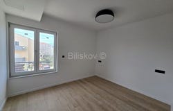 Kastel Luksic, Splitsko-dalmatinska 21216