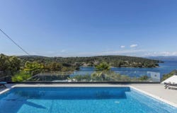 Nečujam, Split-Dalmatia County 21430