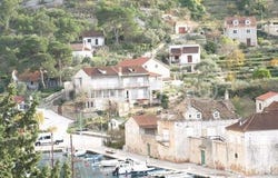 Brac, Splitsko-dalmatinska 21403