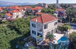 Brač, Splitsko-dalmatinska