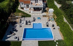 Trogir, Splitsko-dalmatinska