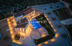 Marina, Split-Dalmatia County 21222