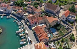 Stari grad, Splitsko-dalmatinska 21463