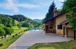 Klanjec, Krapina-Zagorje County 49290