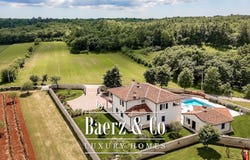 9 Ul. Vladimira Nazora, Poreč, Istria County 52440