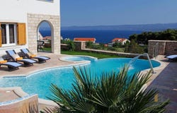 Bol, Split-Dalmatia County 21420