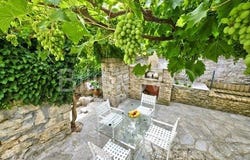 Supetar, Splitsko-dalmatinska 21410