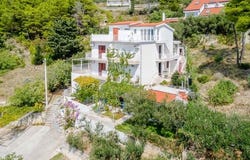 Omiš, Splitsko-dalmatinska