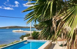 Košljun, Zadar County 23250