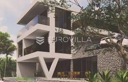 Omis, Splitsko-dalmatinska