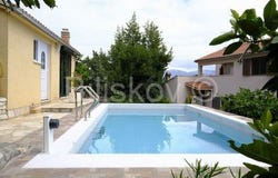 Supetar, Splitsko-dalmatinska 21410