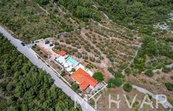 Stari grad, Splitsko-dalmatinska 21467