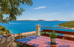 Vinišće, Split-Dalmatia County 21222