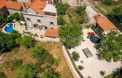 Milna, Split-Dalmatia County
