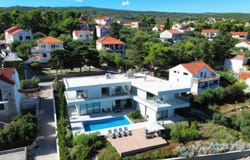 Splitska, Split-Dalmatia County 21410