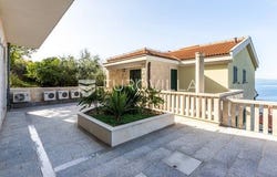 Omis, Splitsko-dalmatinska