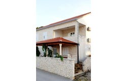 Postira, Split-Dalmatia County 21410