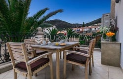 Vis, Splitsko-dalmatinska