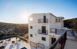 Marina, Splitsko-dalmatinska 21222
