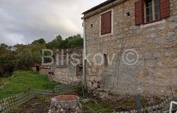 Stari grad, Splitsko-dalmatinska 21460