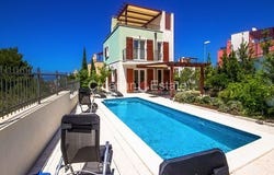 Splitska, Split-Dalmatia County