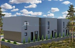 Vodice, Sibenska 22211