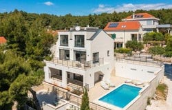 Brač, Splitsko-dalmatinska