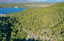 Stari grad, Splitsko-dalmatinska 21460