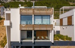 Omis, Splitsko-dalmatinska