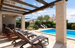 Poreč, Istria County 52440