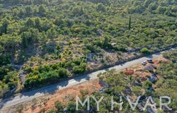 Stari grad, Splitsko-dalmatinska 21460
