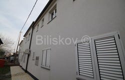 Kastel Luksic, Splitsko-dalmatinska 21216