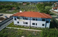Poličnik, Zadarsko-kninska