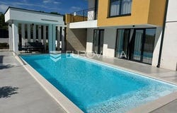 Zadar, Zadarsko-kninska
